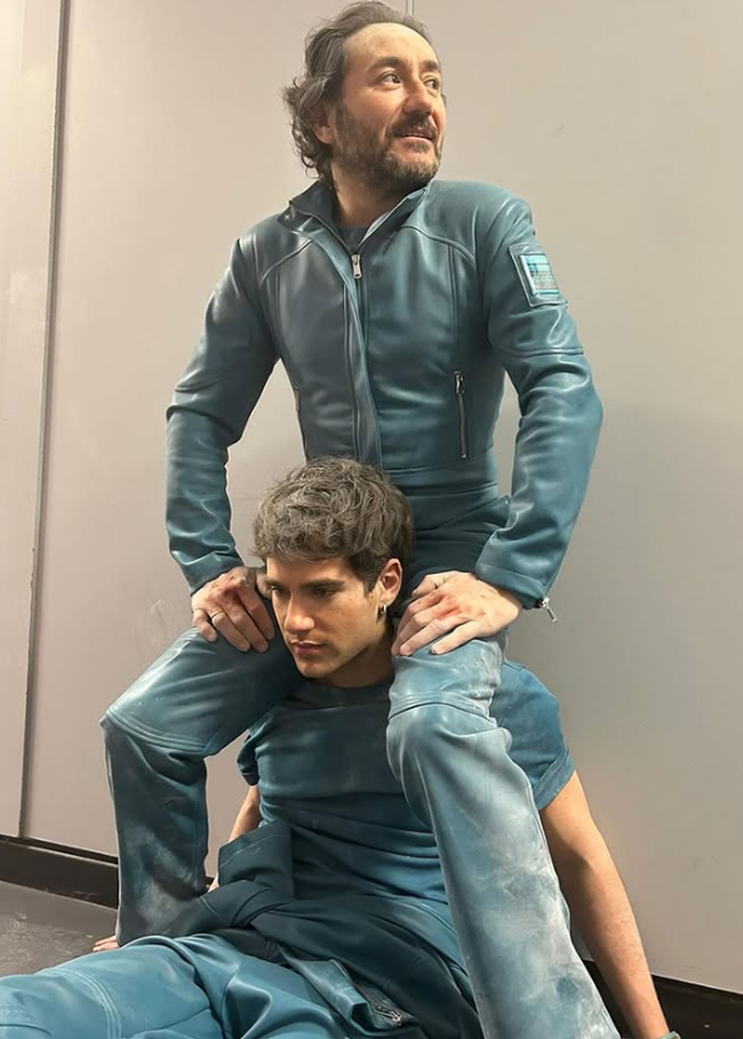 El actor ganó cerca de nueve kilos de masa muscular antes del rodaje. (Foto: Pau Simon / Instagram)