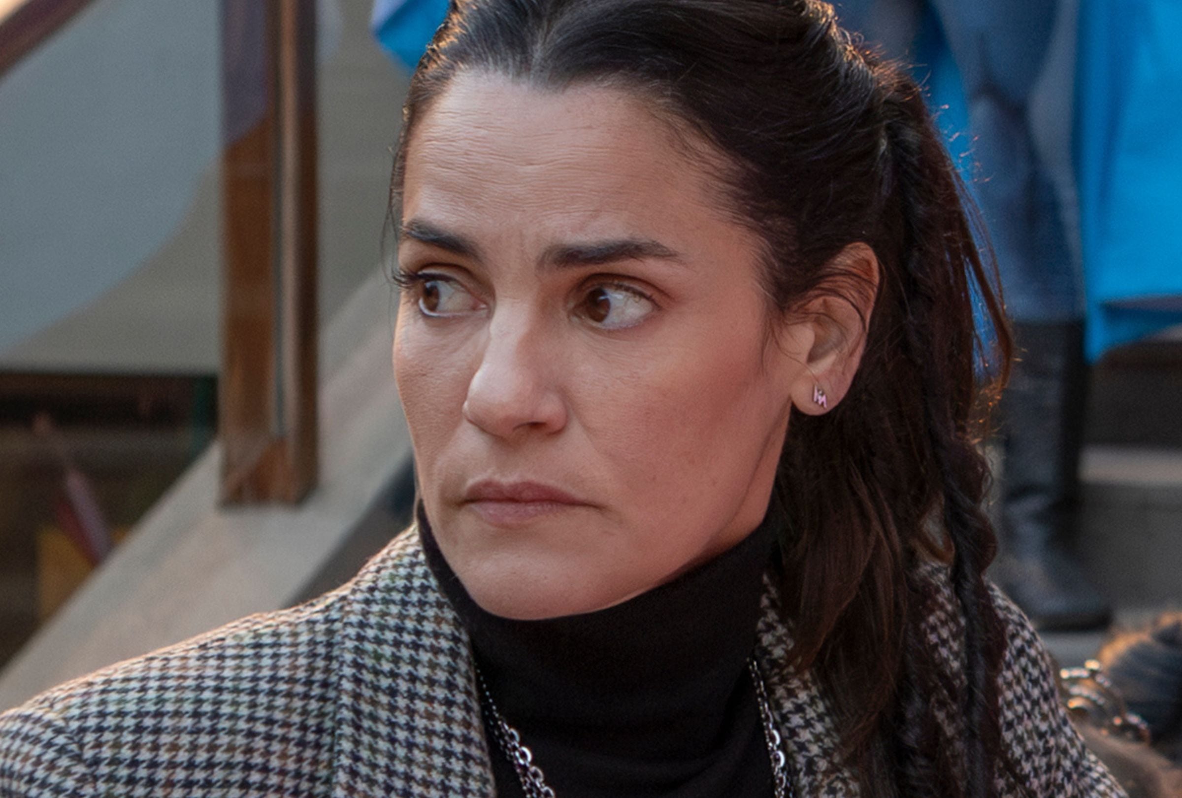 Pilar Gamboa como Carolina Mori en una escena de la temporada 3 de la serie argentina "Envidiosa" (Foto: Netflix)