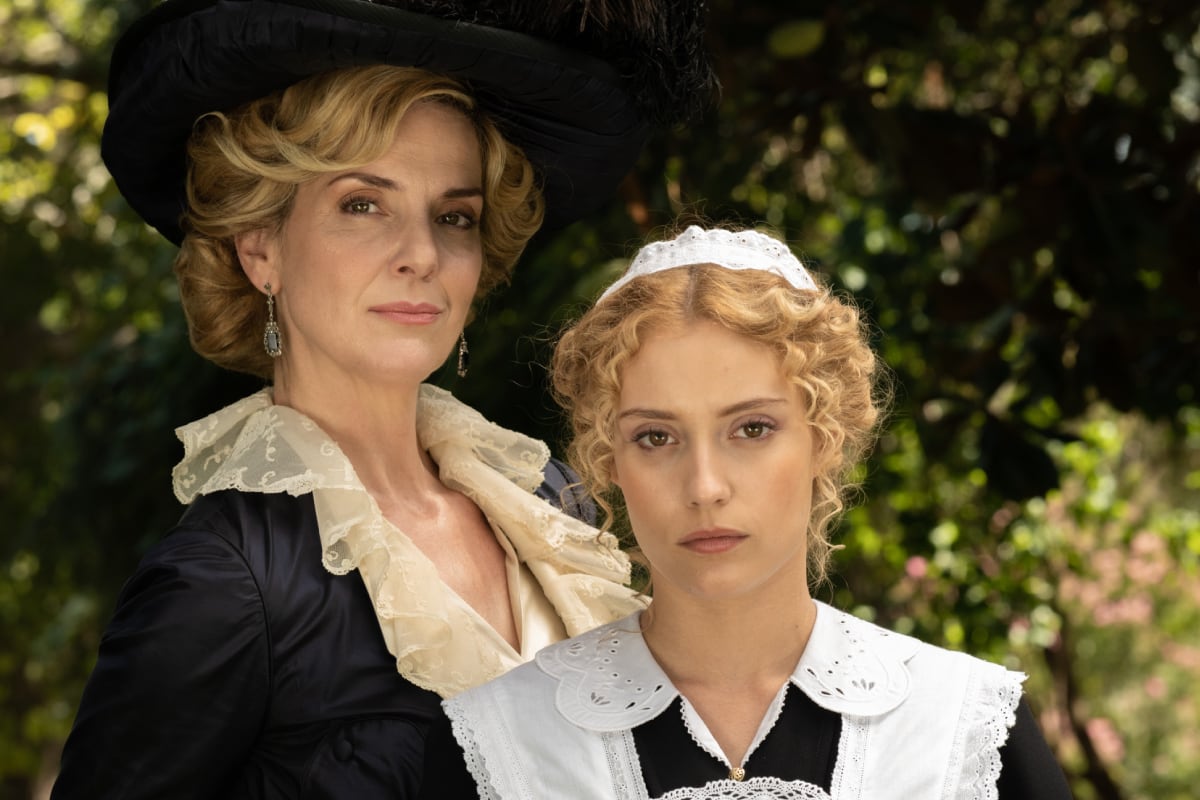 Cruz y Jana en la serie española "La promesa" (Foto: RTVE)