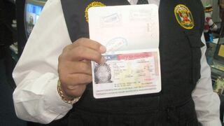 Hermanos falsificaban documentos para obtener visas ilegalmente