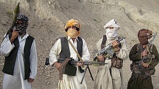 Terroristas talibanes abren call center para reclutar afganos