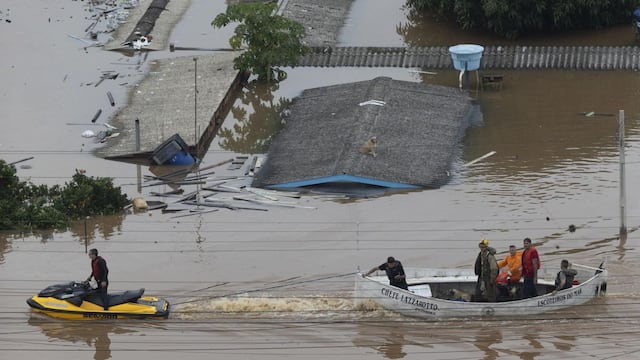 Brasil: desborde de ríos y lluvias dejan 56 fallecidos y 74 desaparecidos