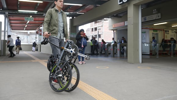 El ingreso de las 'bicis' plegables a la Línea 1 estará permitido durante todo el día. Foto: Diana Marcelo  GEC.