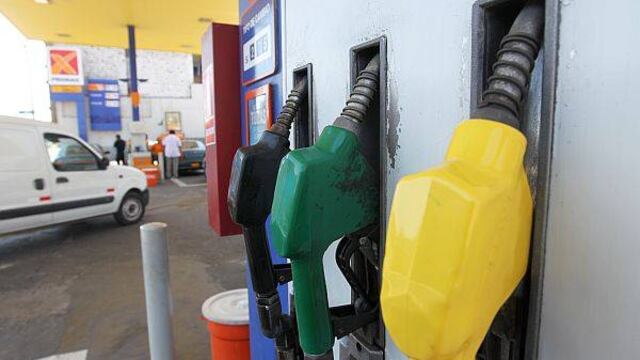 Precios de combustibles se han incrementando casi 10% en lo que va del mes