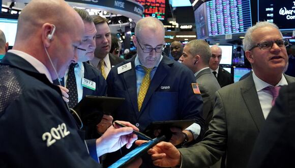 El Dow Jones terminó la jornada en 38.686 puntos, mientras que el S&P 500 sumó un 0,80 %, hasta 5.277 unidades (Foto: AFP)
