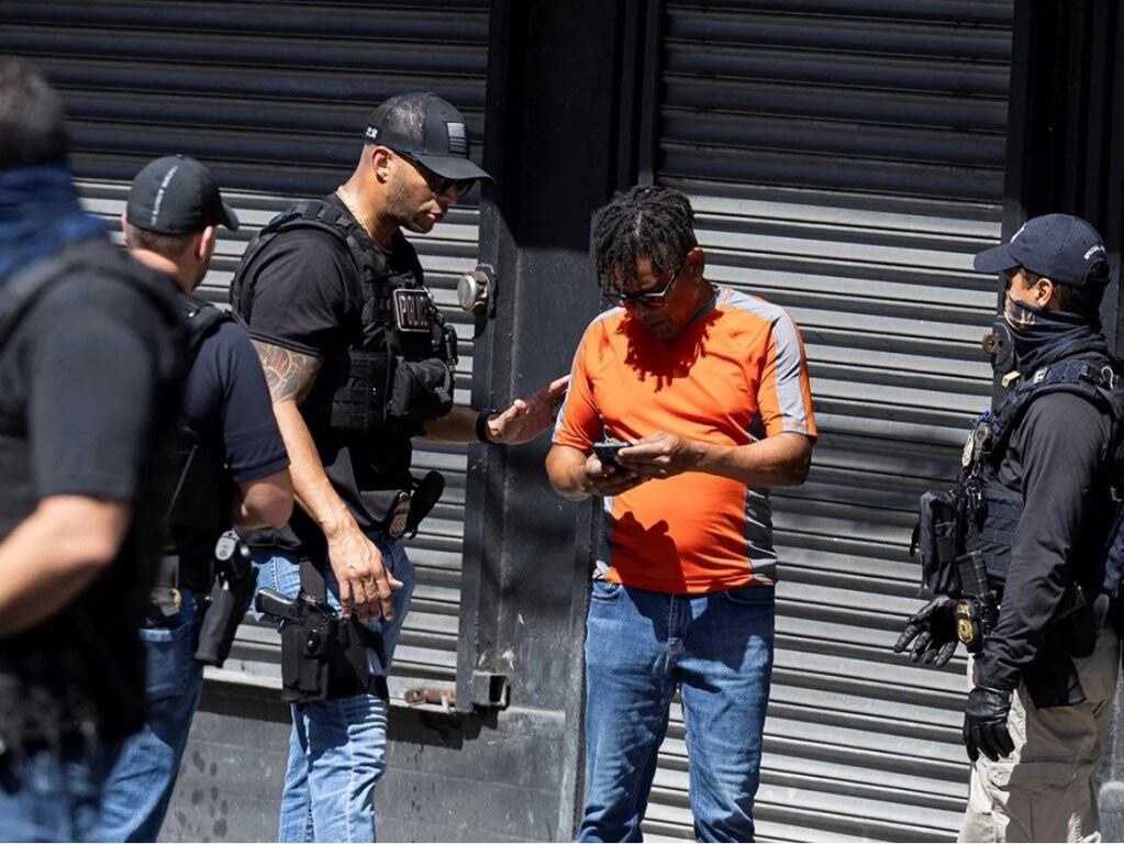 ICE está realizando redadas en Puerto Rico (Foto: EFE)
