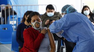 ¿Cuántas personas aún no están vacunadas contra el COVID-19 según diferentes grupos de edad?