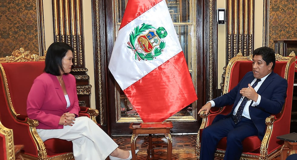 Keiko Fujimori sostuvo reunión con el defensor del Pueblo en Palacio de Gobierno