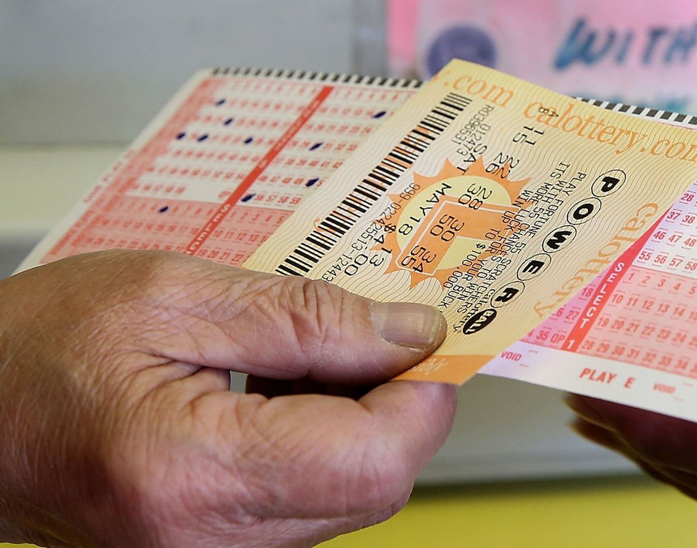 Revisa esta nota para que conozcas cuál es el gran premio estimado del Powerball para este miércoles 21 de mayo. (Foto: Justin Sullivan / Getty Images)