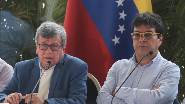 ELN libera a 20 rehenes en medio de diálogos de paz con Gobierno de Colombia en Venezuela