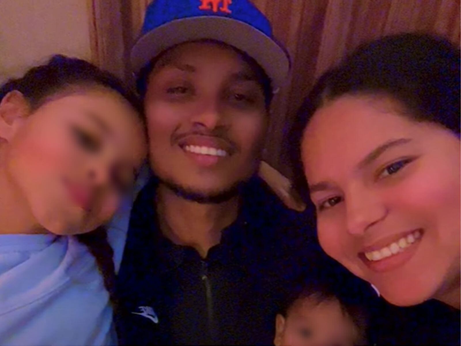 Wagner y Verónica estuvieron unidos con el propósito de ayudar a su hija que padece de un tumor en su cabeza. (Crédito: Univision Nueva York / YouTube)