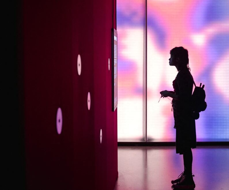 Muchos han quedado sorprendidos con la Inteligencia Artificial (IA) (Foto: AFP)