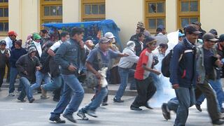 La Oroya: enfrentamiento entre cafetaleros y Policía dejó unos 20 heridos