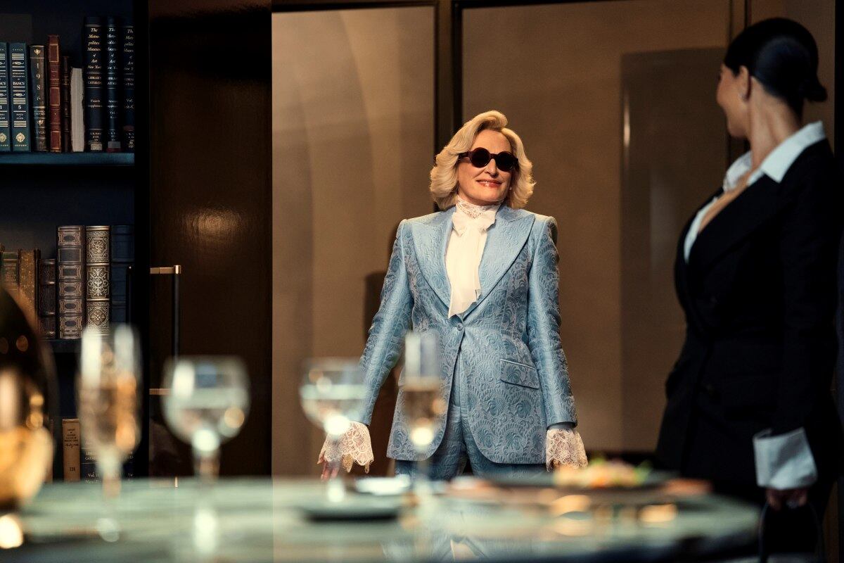 Glenn Close y Kim Kardashian en el set.