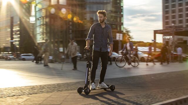 Audi presenta a e-Tron Scooter, su primera patineta completamente eléctrica | FOTOS