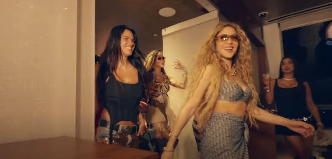 Quién es la influencer peruana que aparece en el videoclip Soltera de Shakira. (Foto: captura YouTube)