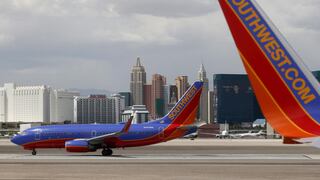 La Casa Blanca critica a la aerolínea Southwest por “fallarle a sus clientes”