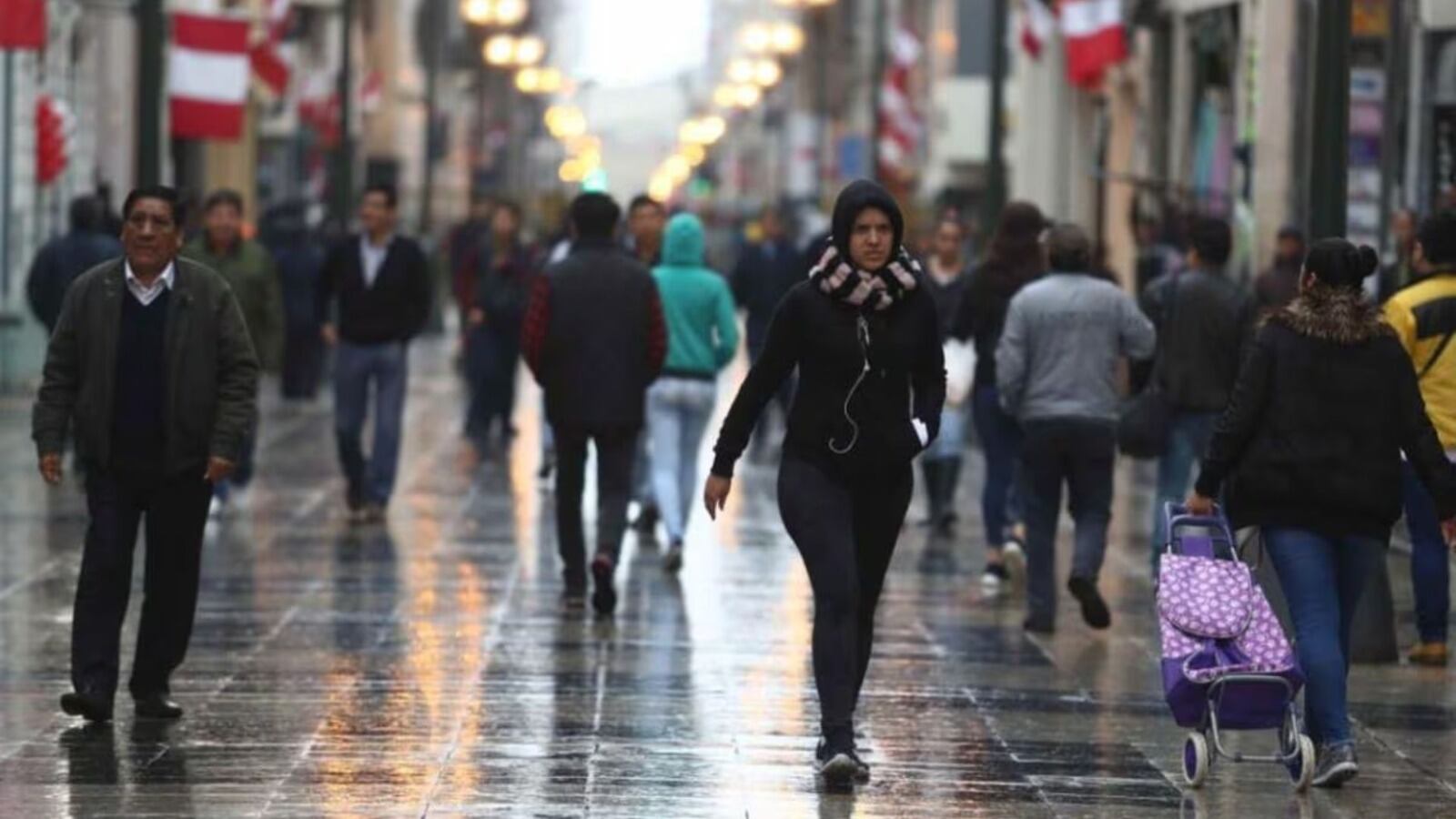 Si bien la ciudad tendrá condiciones más frías que en el 2023, estas se mantendrán dentro de los rangos normales para la estación. (Foto: Andina)