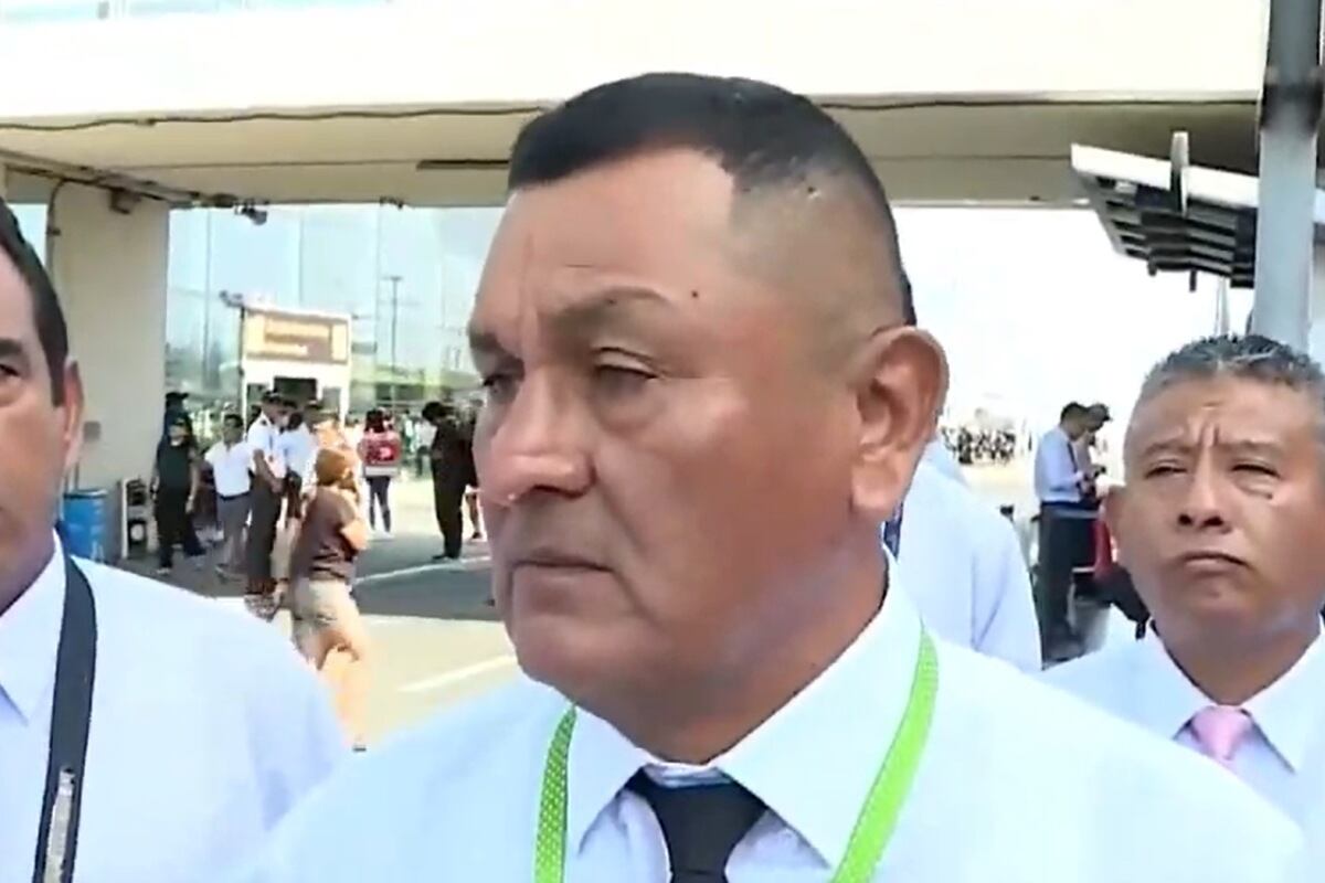 El presidente de la asociación aeroportuaria de taxistas del aeropuerto Jorge Chávez, se pronunció sobre el informe del diario El Comercio