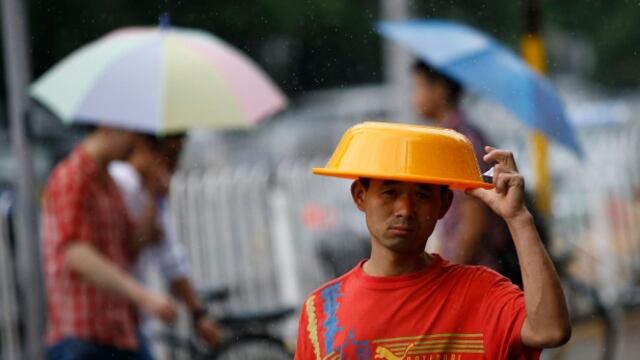 Inundaciones en China dejan al menos 27 personas muertas