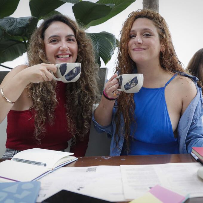 “Soltera codiciada”: creadora del libro y protagonista del filme se juntan para hablar de cómo creció esta historia y la amistad que ahora les une