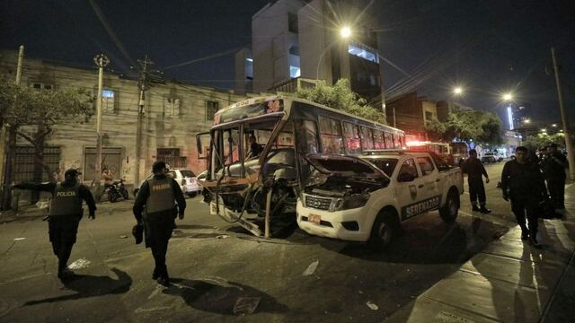 Lince: choque entre bus de transporte y corredor morado deja nueva heridos