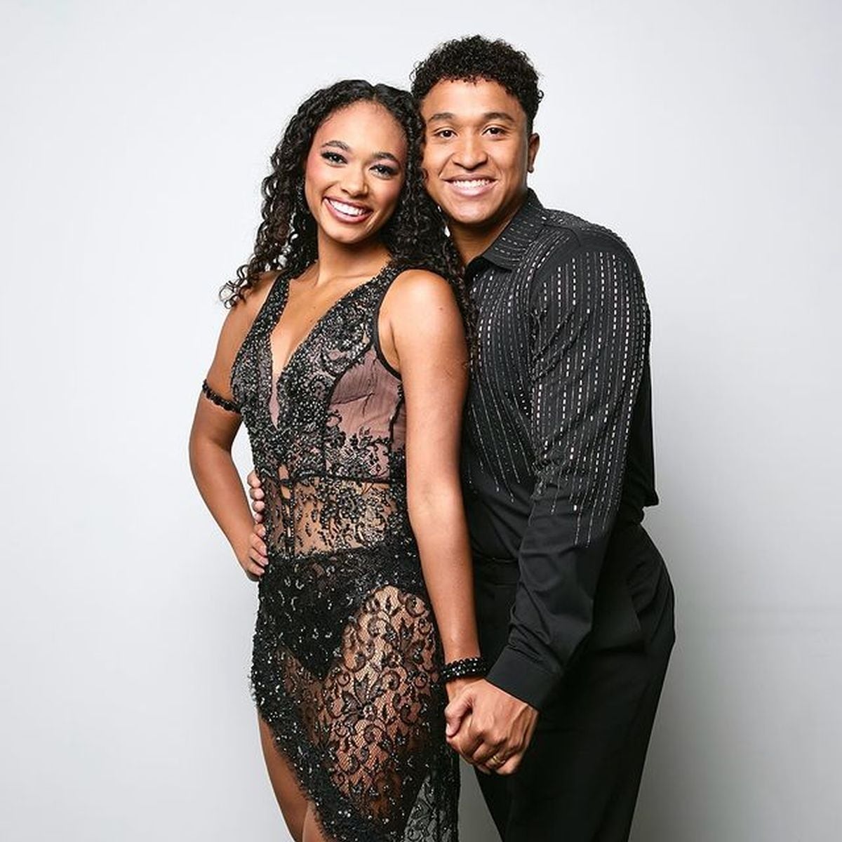 La pareja Chandler Kinney y Brandon Armstrong de "Dancing with the Stars" Temporada 33 (Foto: DWTS / Instagram)