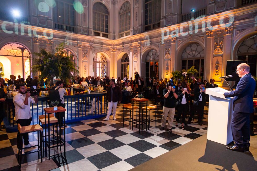 Fueron 29 toritos de Pucará subastados en el Museo de Arte de Lima. El evento fue organizado por Pacífico Seguros. MALI, Lima. (Foto: Pacífico Seguros)