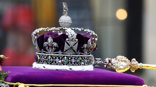 Coronación de Carlos III reaviva llamamientos sudafricanos para retorno del diamante más grande del mundo
