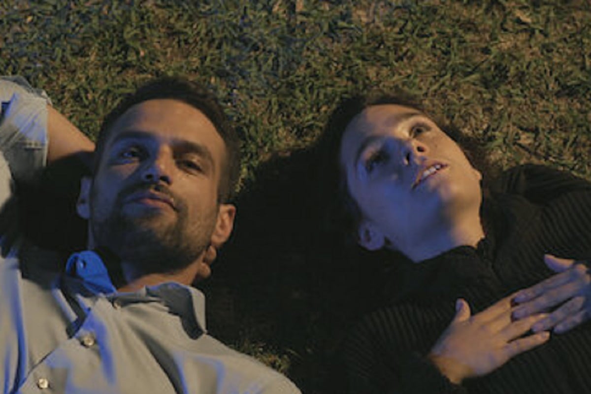 Emanuel se enamoró de Julia en "Diario de un gigoló" y dejó su trabajó por ella (Foto: Netflix)