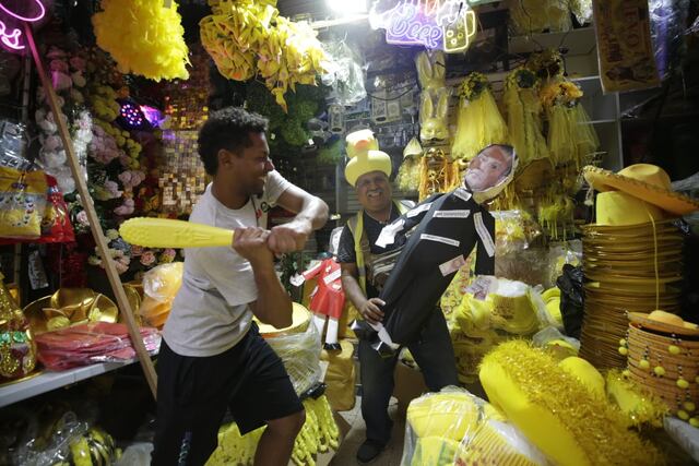 Año nuevo 2024: Venta de piñatas de Juan Reynoso y Dina Boluarte