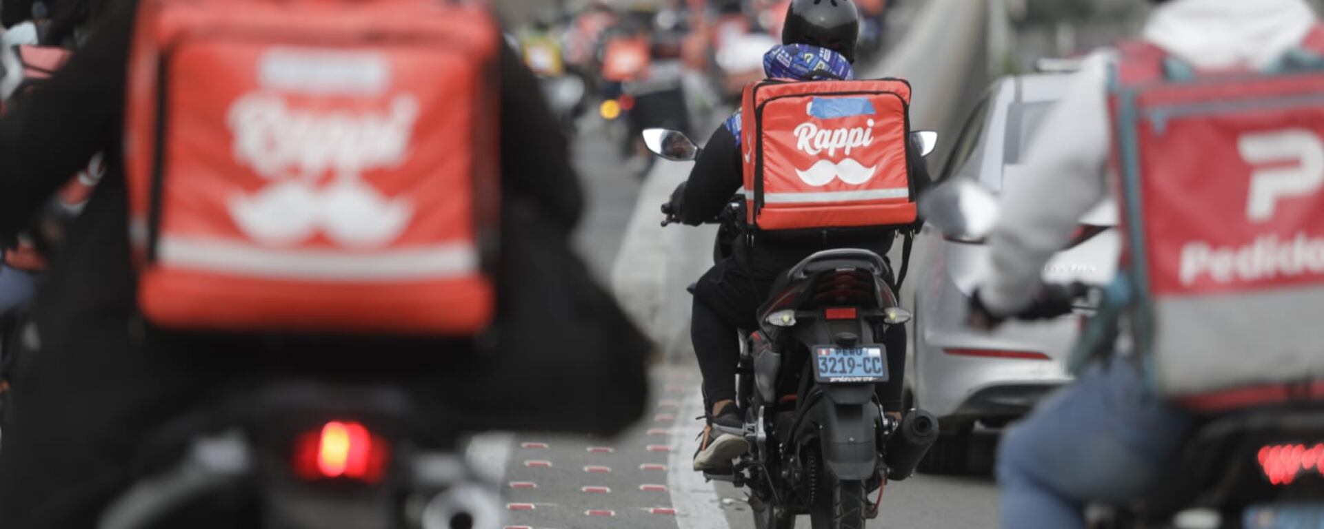 Rappi y las propinas automáticas a los repartidores: ¿las ‘apps’ de delivery pueden incluir estos pagos adicionales a sus clientes?