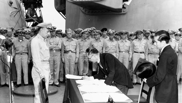En 1945, Japón firma el acta de rendición incondicional con lo que se pone fin oficialmente a la Segunda Guerra Mundial. (Foto: 2db)