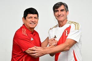 “El éxito crecerá si se vuelve un papá de sus dirigidos” y “No se arregla convenciendo a Guardiola”, Ortiz Bisso y el dilema del nuevo DT de la selección peruana