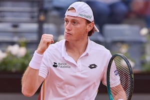 Ignacio Buse derrotó a Hugo Gaston y clasificó al cuadro principal del ATP 500 de Hamburgo