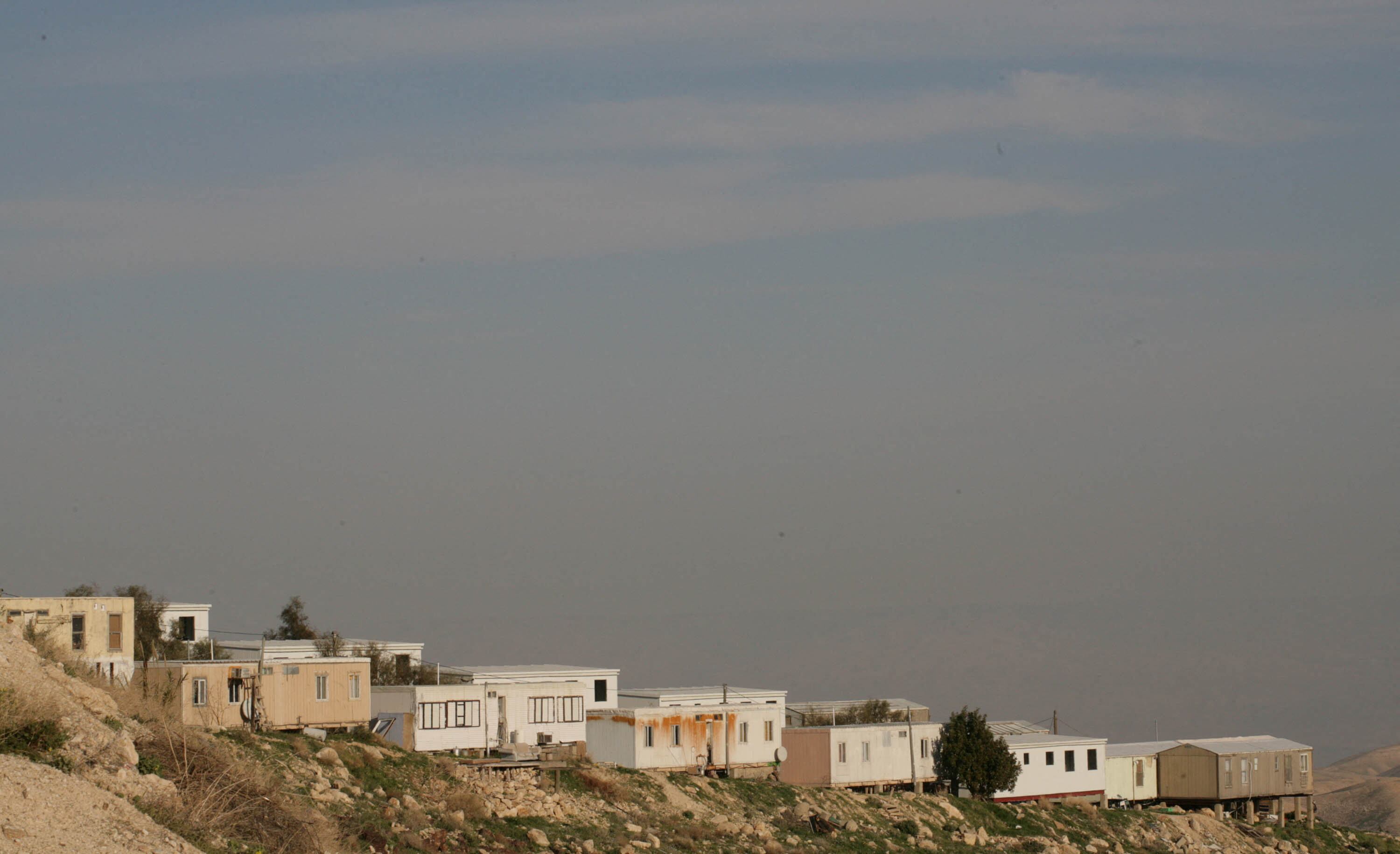 Imagen de archivo | Una vista parcial muestra el asentamiento israelí de Kfar Adumim en Cisjordania, ubicado entre Jerusalén y Jericó,. (Foto de GALI TIBBON / AFP)