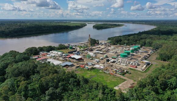 Miembros de la comunidad nativa Asociación Indígena de Desarrollo y Conservación de Bajo Puinahua (Aidecobap) tomaron el control territorial del río impidiendo el libre tránsito de las embarcaciones fluviales en Loreto. (Foto: Difusión)