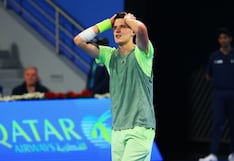 Quién es Jakub Mensik, el nuevo prodigio del tenis que le ganó una final a su ídolo Djokovic y la milagrosa historia detrás del título