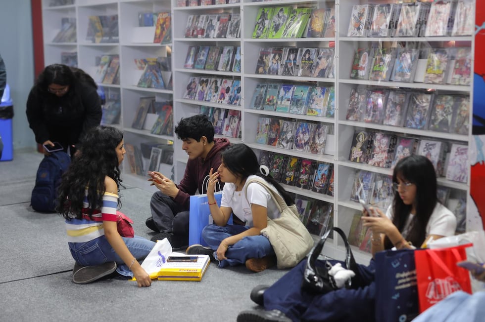 La FIL Lima 2026 en su nuevo espacio ofrece varias áreas de lectura y descanso. (Foto: Antonio Melgarejo/ GEC)