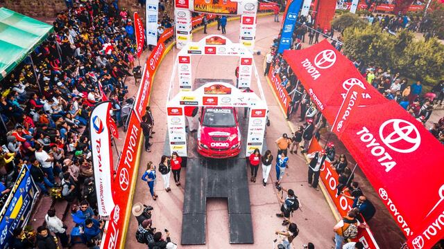 Caminos del Inca: el Raymi del automovilismo peruano empieza con espectacular partida simbólica en la Costa Verde