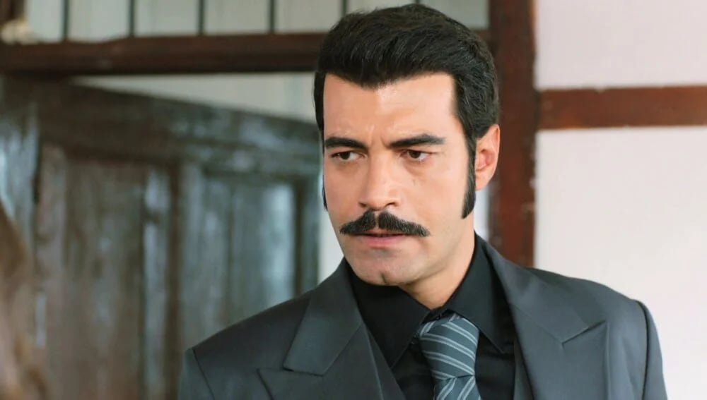 El actor turco Murat Ünalmış como Demir Yaman en "Tierra amarga" (Foto: Tims & B Productions)