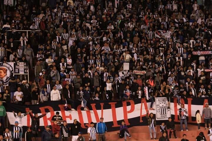 El duelo se jugo en Arequipa y según indica la institución blanquiazul, estos actos fueron realizados por parte del personal a cargo del club mistiano.