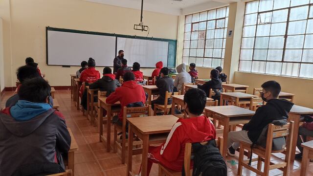 Año Escolar: más de 16.000 alumnos regresan a clases el lunes 13 de marzo en Ayacucho