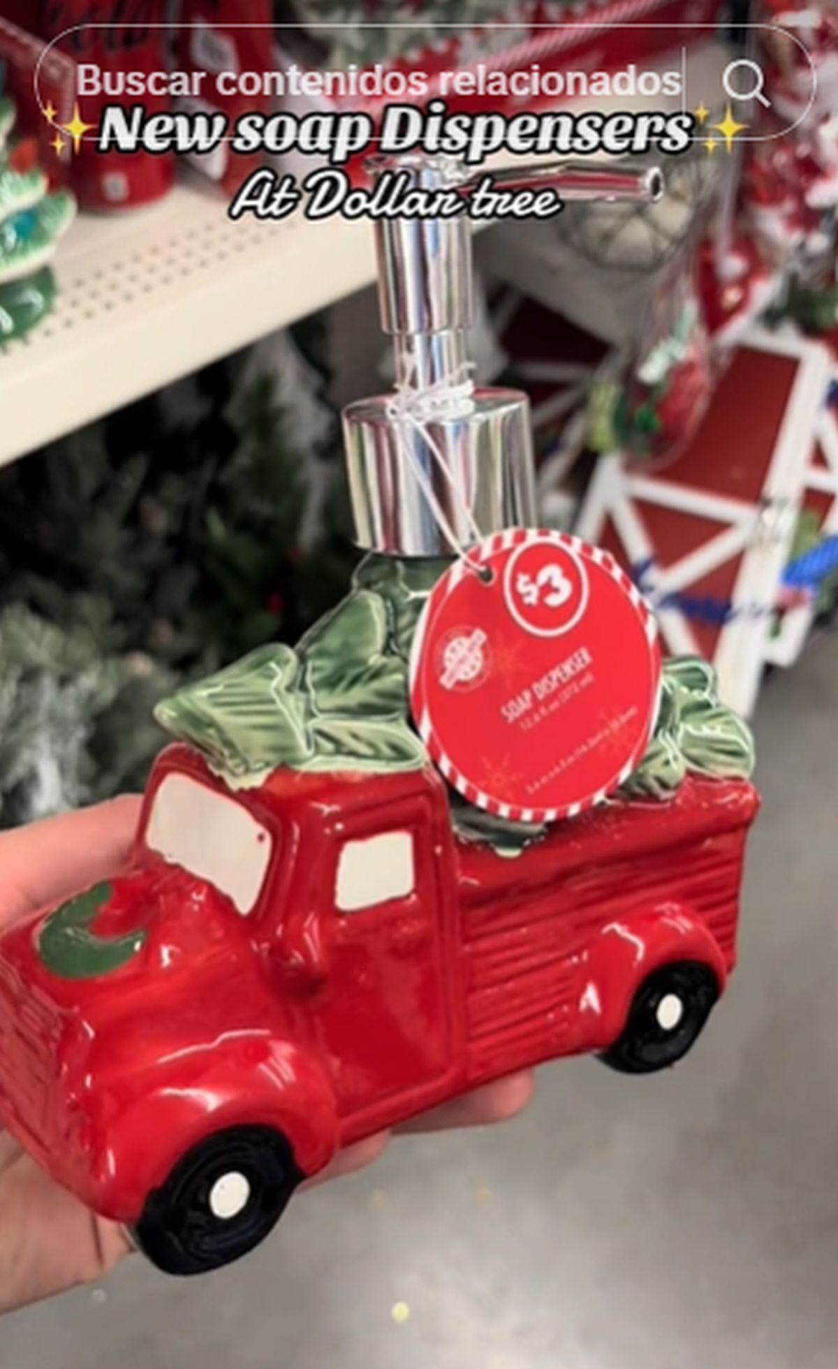 El dispensador de jabón en forma de camión rojo que vende Dollar Tree (Foto: @karennrio / TikTok)