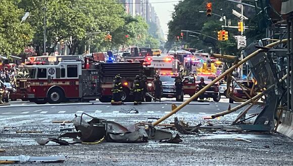Una estructura metálica de construcción ha colapsado en Hells Kitchen, New York, dejando seis heridos. (Foto: NYC Mayor's Office)