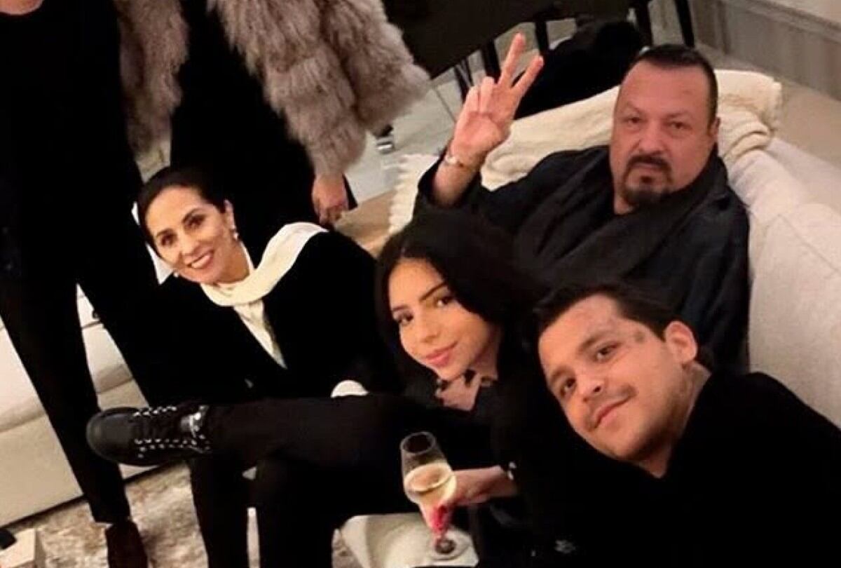 Ángela Aguilar reaparece al lado de Christian Nodal tras especulaciones en torno a su relación. (Foto: Instagram @angela_aguilar_)