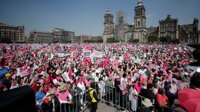 México: decenas de miles de opositores se manifiestan para exigir “voto libre” en las presidenciales 