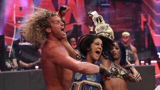 WWE RAW: Sasha Banks y Ziggle dieron el golpe y vencieron a McIntyre y Asuka en el Monday Night Raw | FOTOS