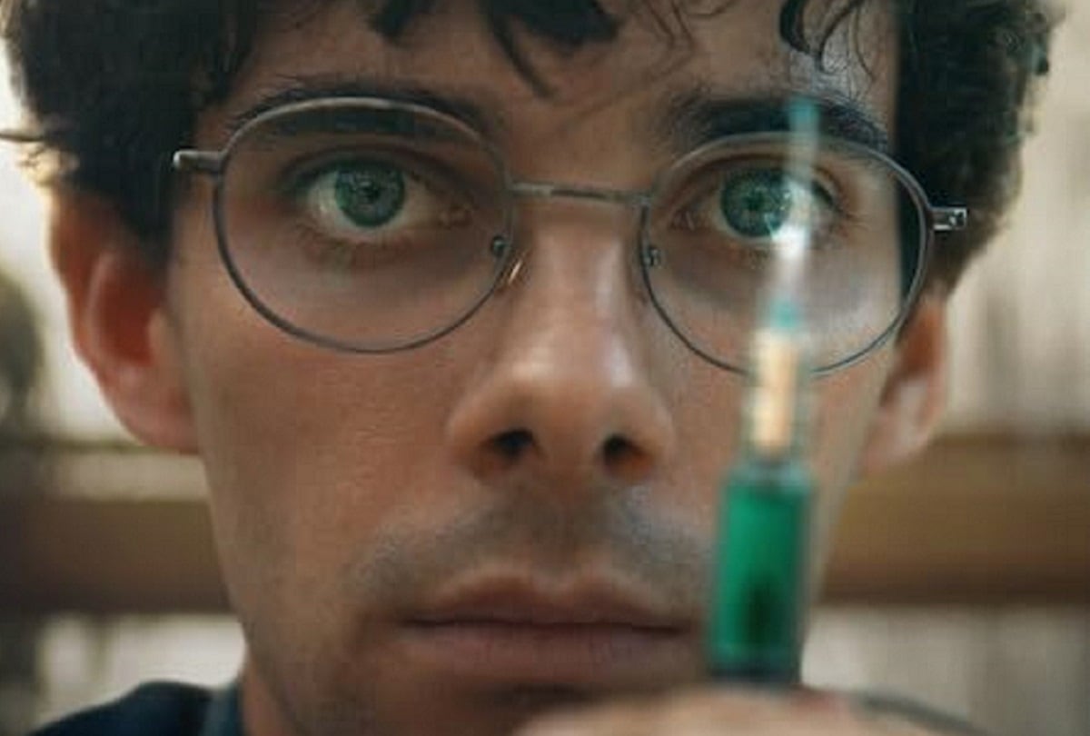 Álvaro Rico es uno de los protagonistas de la serie española "El jardinero", donde interpreta a Elmer (Foto: Netflix)