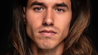 Escribió un libro: quién es Jesús Rubio, el actor que hace de Iker Delallave en “Olympo”